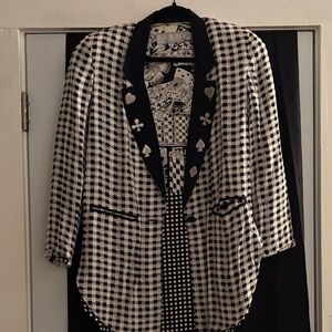 Vintage Black & White Houndstooth Blazer with Decorative Card-Suit Lapel